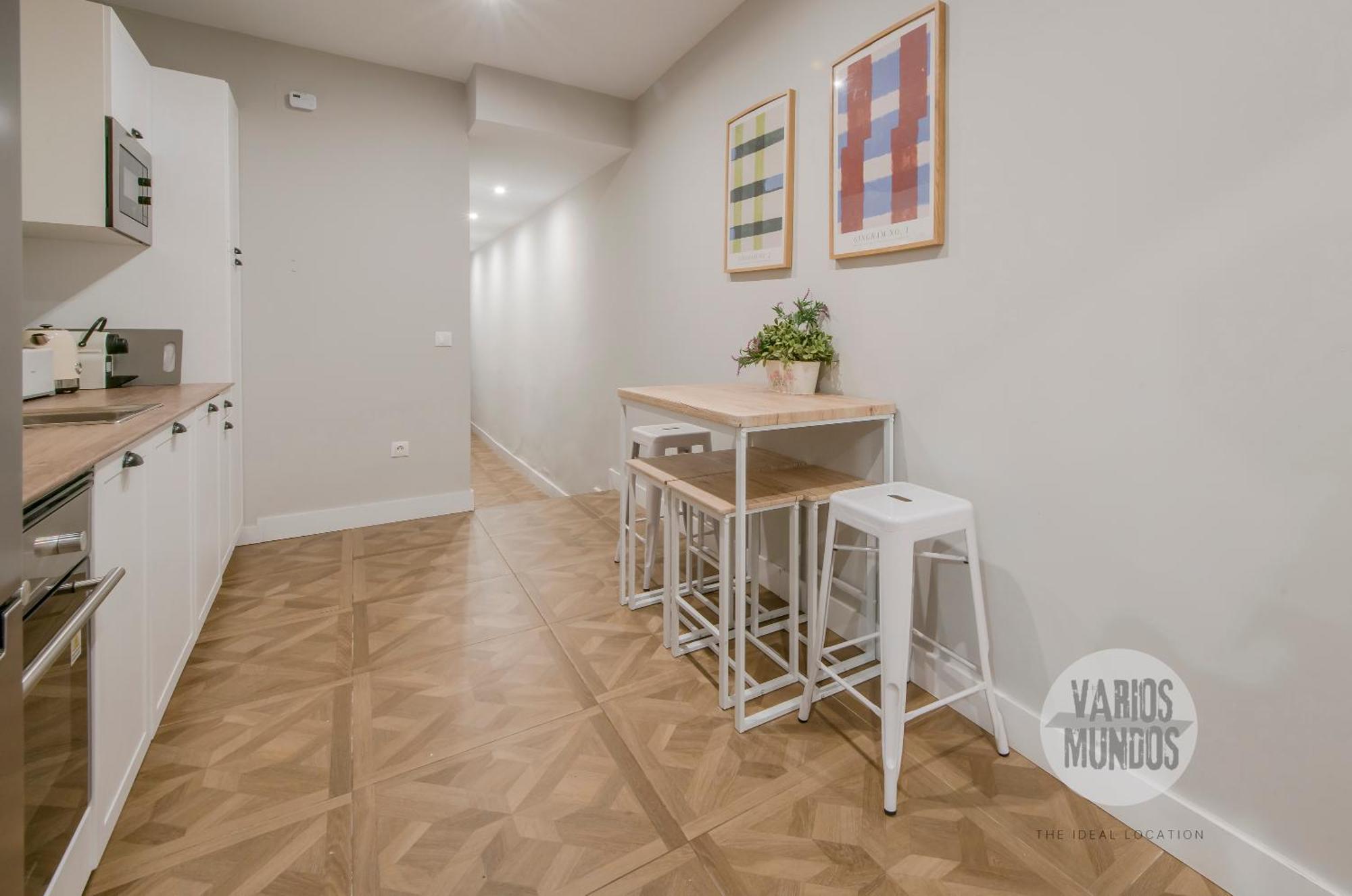 Escapada Urbana Para 8 En Calle Del Infante Gl Мадрид Екстериор снимка